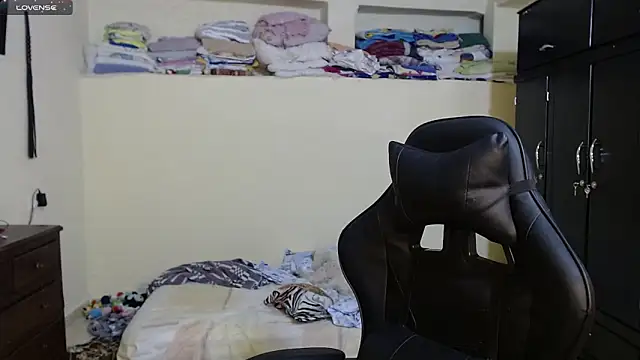 Snapshot of Giorgia_xue53 chatting on February 6, 2025, 8:50 am Giorgia xue53 online show from February 6, 2025, 8:50 am