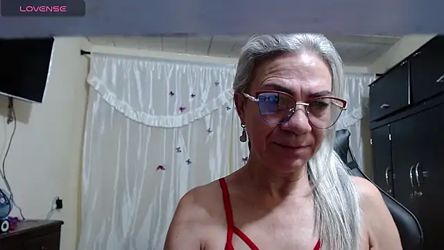 Snapshot of Giorgia_xue53 chatting on March 19, 2025, 10:00 am Giorgia xue53 online show from March 19, 2025, 10:00 am