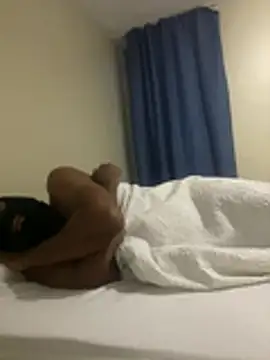 jaytee198610 online show from March 6, 2026, 3:47 am