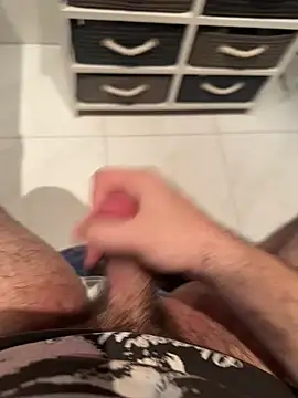 Deralboaus01 online show from March 15, 2026, 3:40 pm