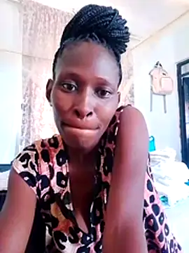 Snapshot of LOVELY-2BERRY chatting on February 14, 2026, 12:24 pm LOVELY-2BERRY online show from February 14, 2026, 12:24 pm