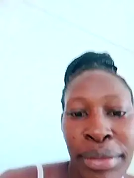 Snapshot of LOVELY-2BERRY chatting on April 3, 2026, 7:06 am LOVELY-2BERRY online show from April 3, 2026, 7:06 am