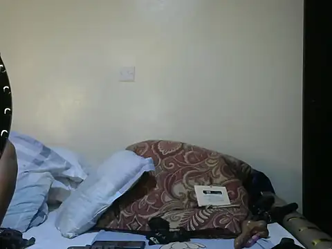 Pretty savage3 online show from October 30, 2025, 9:15 pm