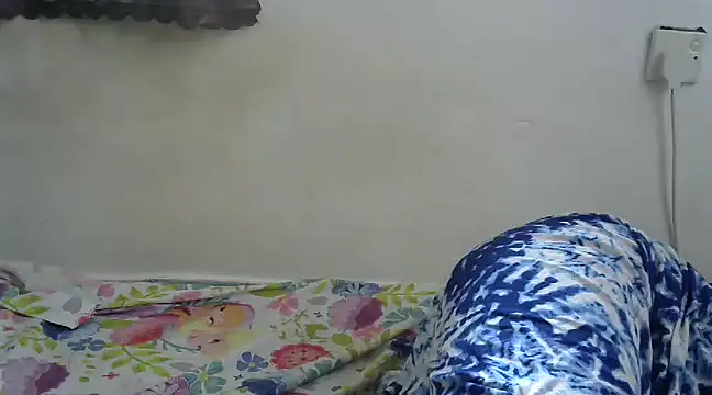 Creamy-Queen online show from February 11, 2025, 9:20 am