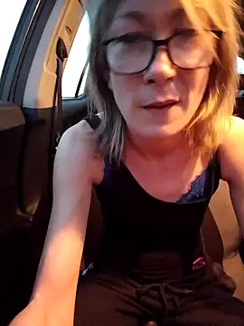 Snapshot of Timide_girl2 chatting on February 12, 2025, 5:48 pm Timide girl2 online show from February 12, 2025, 5:48 pm