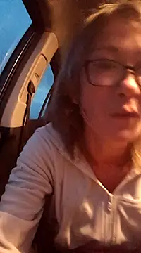 Snapshot of Timide_girl2 chatting on February 13, 2025, 5:54 pm Timide girl2 online show from February 13, 2025, 5:54 pm