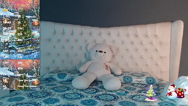 nichole bree  online show from January 2, 2025, 11:41 am
