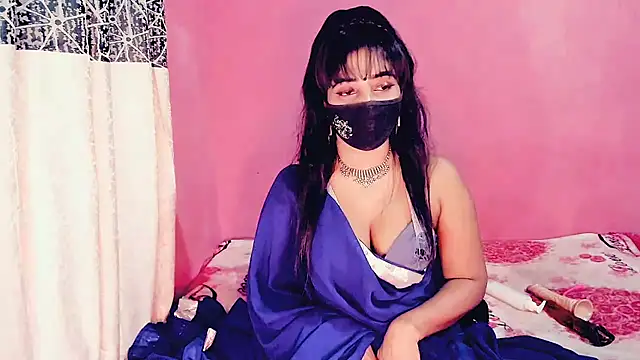 Snapshot of Lexi_Lore_X chatting on May 18, 2026, 5:41 pm Lexi Lore X online show from May 18, 2026, 5:41 pm