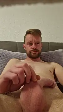 palaubr online show from November 12, 2025, 9:58 pm