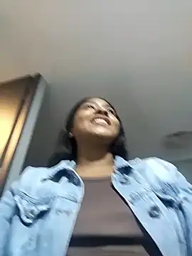 Berry Bans online show from February 21, 2025, 5:02 am