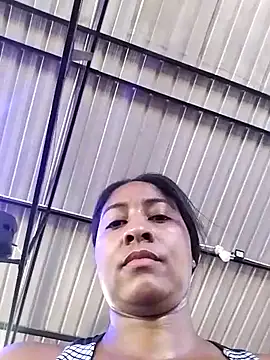 Berry Bans online show from February 26, 2025, 5:17 pm