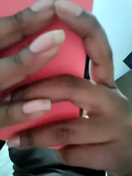 Berry Bans online show from March 3, 2025, 4:14 am