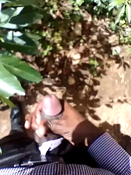 Snapshot of Jack0407rocky chatting on December 7, 2024, 6:43 am Jack0407rocky online show from December 7, 2024, 6:43 am