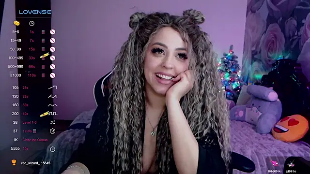  Just a queen 3 online show from January 15, 2025, 9:09 pm