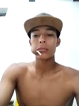 Demiansteven2 online show from December 11, 2024, 10:38 pm