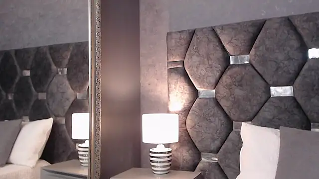 ScarletLenox online show from October 14, 2025, 11:11 am