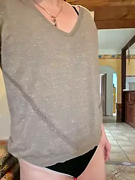 SpiceLea online show from February 25, 2026, 8:46 am