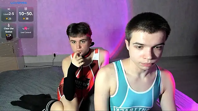 Snapshot of tailer_ chatting on February 5, 2026, 3:27 pm tailer online show from February 5, 2026, 3:27 pm