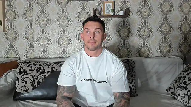 Jonmusclemaster online show from February 11, 2025, 8:20 pm