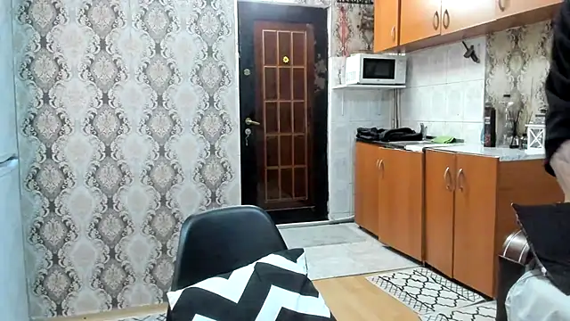 Jonmusclemaster online show from November 5, 2025, 9:04 pm