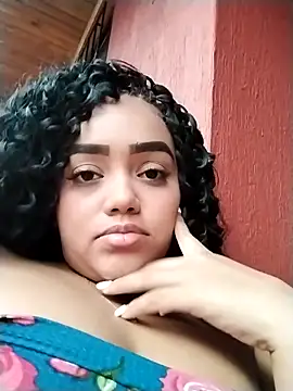 kiara milf  online show from October 4, 2025, 10:41 pm