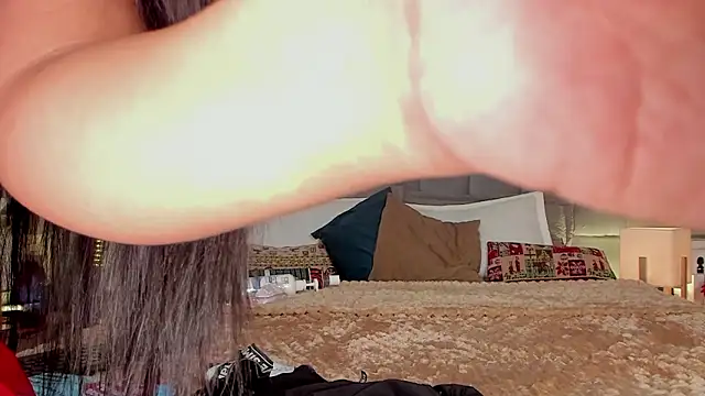 Poacahontasfg online show from February 19, 2026, 3:57 am