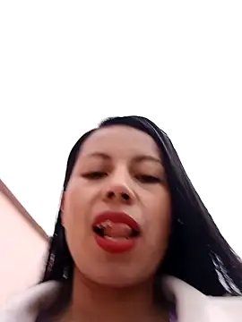  andrea30 online show from December 23, 2024, 11:04 am