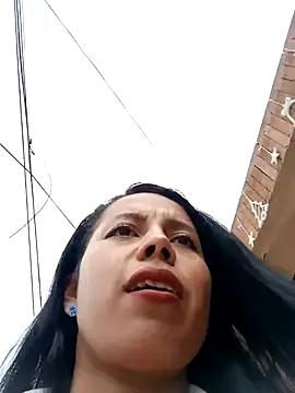  andrea30 online show from January 5, 2025, 2:41 pm