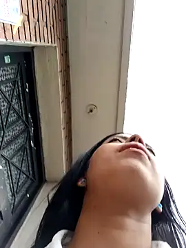  andrea30 online show from February 11, 2025, 3:40 pm