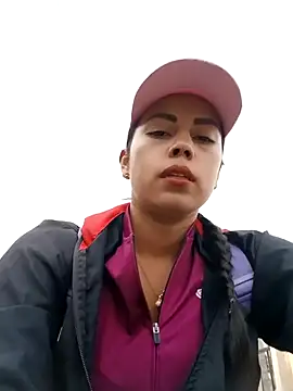  andrea30 online show from February 25, 2025, 12:24 pm