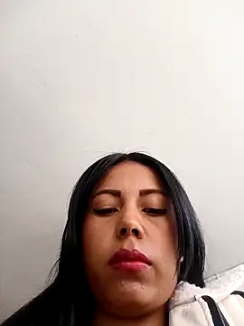  andrea30 online show from November 19, 2025, 11:43 am