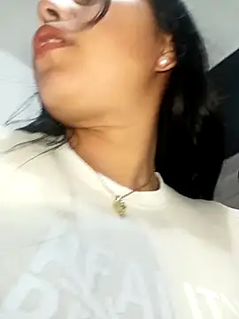  andrea30 online show from February 13, 2026, 11:28 am