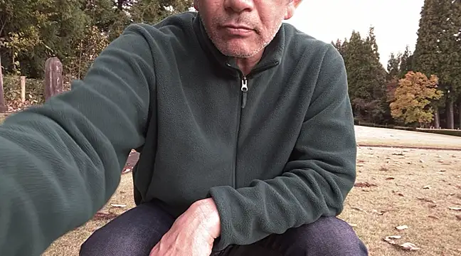 Snapshot of ge3noxxx chatting on December 3, 2024, 1:19 am ge3noxxx online show from December 3, 2024, 1:19 am