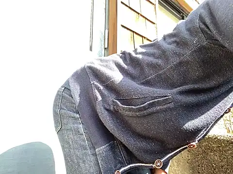 Snapshot of ge3noxxx chatting on March 9, 2025, 1:25 am ge3noxxx online show from March 9, 2025, 1:25 am