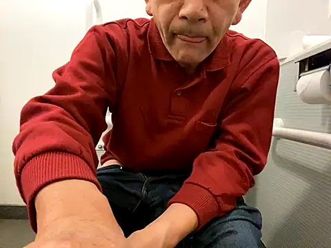 Snapshot of ge3noxxx chatting on October 22, 2025, 4:51 pm ge3noxxx online show from October 22, 2025, 4:51 pm