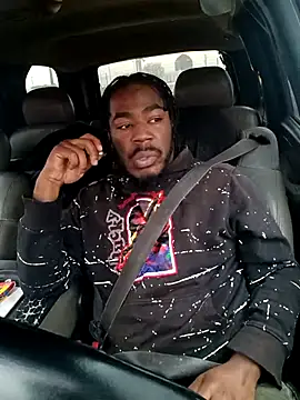 Snapshot of MRHANDSOME3800 chatting on February 27, 2025, 12:13 pm MRHANDSOME3800 online show from February 27, 2025, 12:13 pm