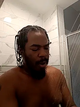 Snapshot of MRHANDSOME3800 chatting on March 3, 2025, 12:48 pm MRHANDSOME3800 online show from March 3, 2025, 12:48 pm