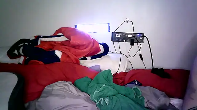 deepinnnnn online show from April 22, 2026, 3:42 am