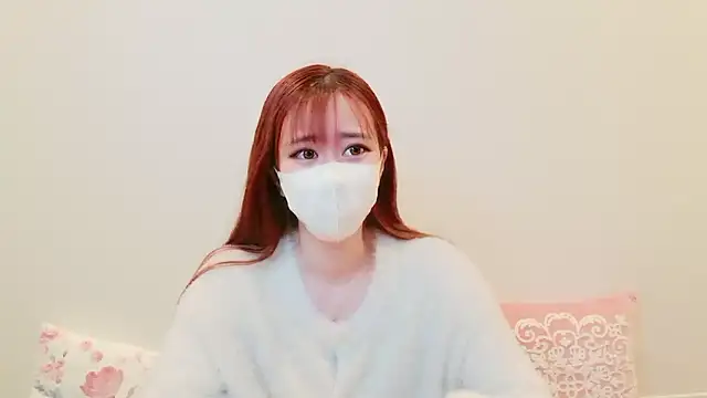 chat MIYU online show from May 13, 2026, 12:13 pm