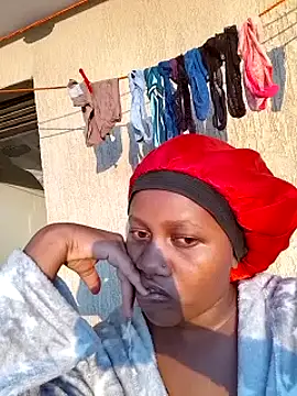 SquirtQueen222 online show from January 2, 2025, 3:48 am