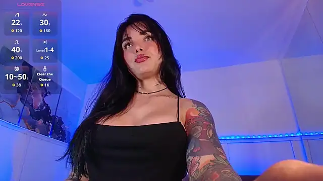 Snapshot of Ela_Doll_ chatting on February 25, 2026, 7:56 pm Ela Doll online show from February 25, 2026, 7:56 pm