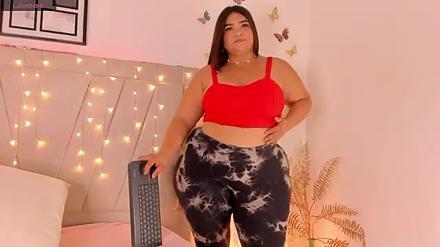 sienna marie online show from December 3, 2024, 10:18 pm