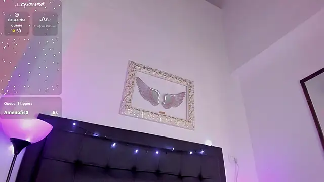 Mia 222 online show from January 17, 2025, 12:21 pm