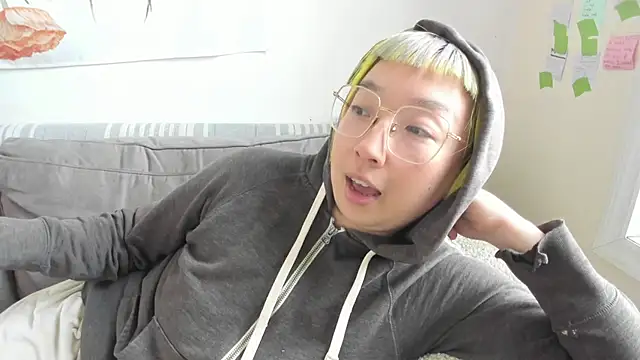 luxgray online show from March 21, 2026, 8:56 pm