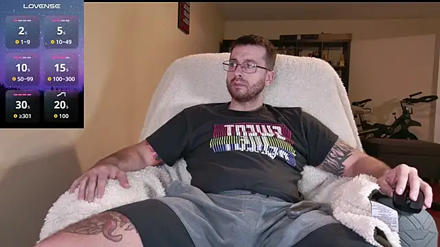 JayXCee Official online show from March 29, 2026, 8:20 pm