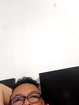 Anuviss lxx online show from November 26, 2025, 2:45 am