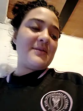 Liancy online show from January 10, 2025, 8:48 pm