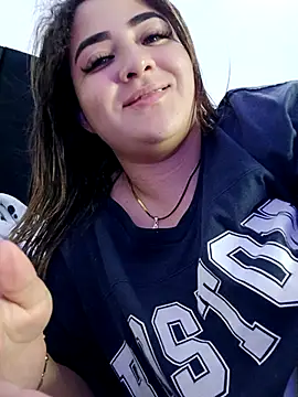 Liancy online show from February 12, 2025, 4:12 am