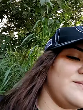 Liancy online show from February 16, 2025, 6:54 pm