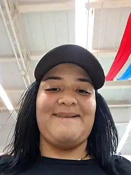 Liancy online show from March 8, 2025, 10:24 pm